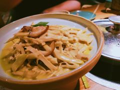 -吃饭皇帝大土家民族菜(正大广场店)