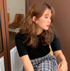 -变画·发型STUDIO