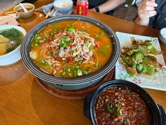 -盐帮食坊•小河帮川菜(四川师大店)