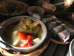-Cau Go Vietnamese Cuisine