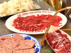 -朱光玉火锅馆(龙阳广场店)