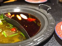 袍家酸菜鸳鸯锅-袍家大院重庆火锅(文安路店)