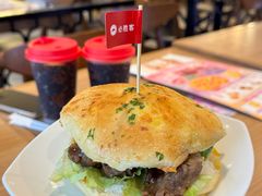 -必胜客(龙湾万达店)