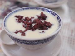 红豆凤凰奶-周大娘牛乳(旧寨古村总店)