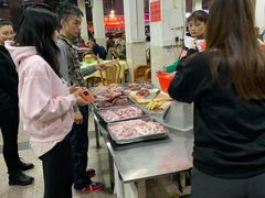 -标记美食新鲜猪杂(兴南大道店)