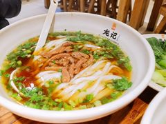 -湘人龙记老长沙米粉(鸟巢店)