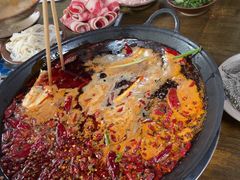 -黄潇洒老火锅(九眼桥宏济巷店)