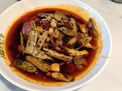 -赶海部落海鲜城(海阳路店)