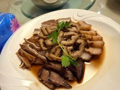 -盛中钰广味小馆