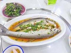 -丹水桥地锅鱼·翘嘴鲌·地方特色全鱼宴(丹江口大坝店)