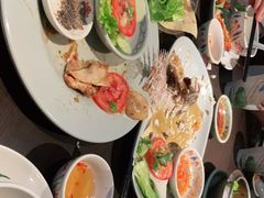 -大头虾越式风味餐厅(光明广场店)