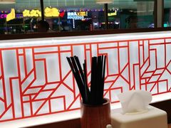 -诚铭记·虾仁汤包·成都小吃(融创店)