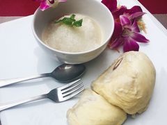 榴莲糯米饭-Daddy Nimman Chiang Mai