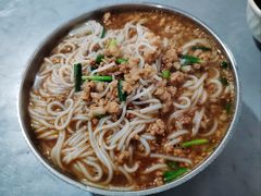 -正宗杨记普洱酸醋米线(总店)