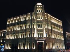 -肥肥虾庄·金牌油焖大虾(杨园滨江时代walk店)