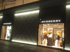 -BURBERRY(宁波和义大道购物中心店)