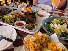 -鲨鱼美式餐厅酒吧Sharky