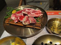 -草家酱蟹炭火烤肉店(珲春南路一店)