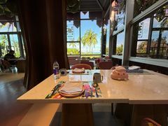 -水桶王国主题餐厅·聚会·生日派对·亲子活动·家庭套餐(亚龙湾希尔顿店)