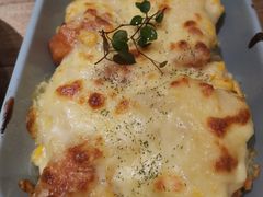 -蜜桃餐厅·伴山(湖滨商业街店)