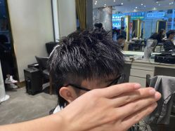 -Kraemer Paris苏豪路易士·嘉玛发廊