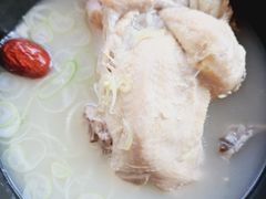 -长寿参鸡汤(朝韩风情街店)