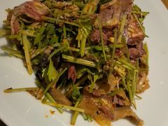 -小三峡食府(西五路店)