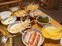 -周小明火锅(黑金冠社区店)