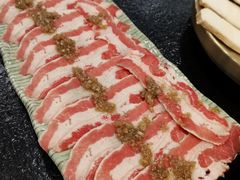 -臻牛烤肉