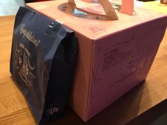 -巴黎贝甜(大宁国际商业广场店)