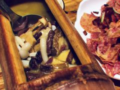 -老滇山寨•云南特色菜•地方菜•民族风情歌舞表演(金碧店)