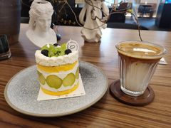 -玲婧胡同·生日蛋糕·餐厅(嘉里城店)