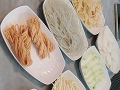 -光头药膳鸡(莱茵小镇店)