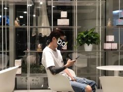 -茶发Salon·烫发染发理发