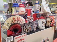 -泡泡玛特POPMART(蓝色港湾店)