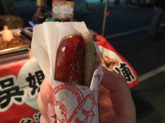 -六合夜市