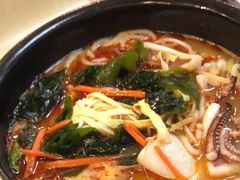 -灵芝妹子海鲜米线(瓦房店新玛特店)