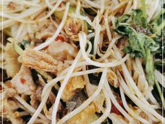 -周良天山牛杂城(天山路总店)