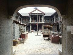 -清风小镇闯关东影视基地