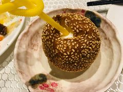 酸奶麻球-巴扎美食·新疆菜·西域歌舞表演餐厅(新疆大厦店)