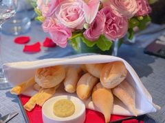 -弦月窗LUNETTE BY AMANDA(复兴路店)