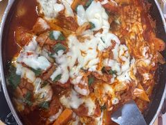 -亲昵春川鸡排(韩国美食街店)