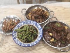 -江城燕子大排档(江汉路步行街店)