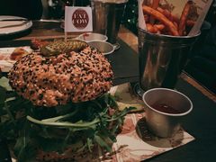 -FAT COW(虹梅路店)