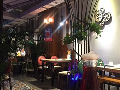 -耍哥串串香(香月湖店)