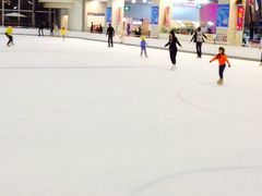 iphone_upload_pic-冰纷万象滑冰场(深圳万象城店)