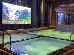 -浅深(世茂滨江精品店)