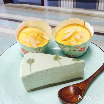 受小姐姐影响，喜欢上了甜点制作 虽然很多步骤很麻烦
