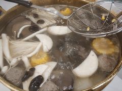 手锤牛肉丸锅底-食潮汕头鲜牛馆(望京保利店)
