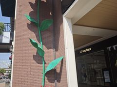 -王府井奥莱临潼小镇(临潼店)